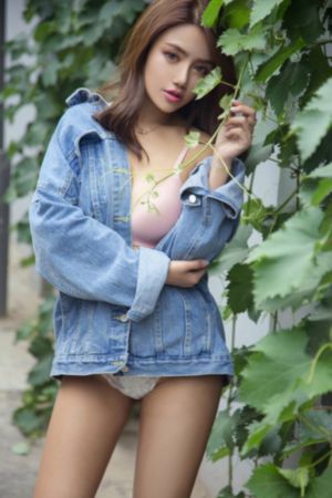 少妇黄蓉堕yin记_超清高清在线