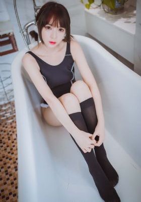 免费看裸体777_超清手机在线看